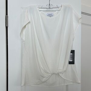NWT Gilli White Blouse with Knotted Front